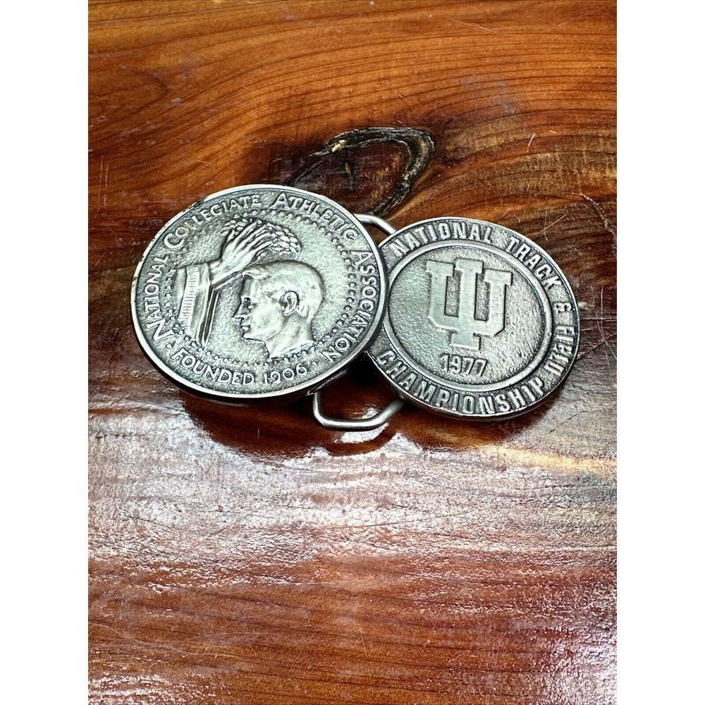 Vtg U Of I Belt‎ Buckle National Track Field Champion 1977 NCAA Founded in 1908